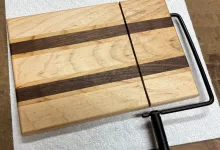 Cheese Slicer Cutting Board Finished Closed